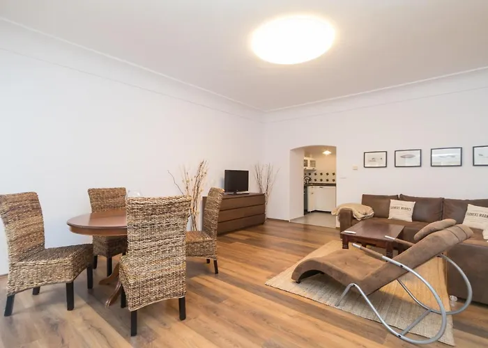 Budyne Ii. Appartement *
